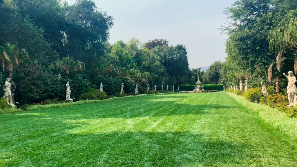 the Shakespeare Garden at Huntington Garden